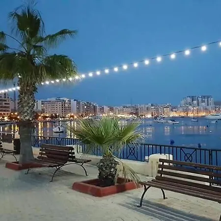 아파트 Valletta Ferry Luxurious *